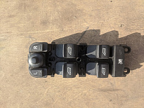 Кнопка стеклоподъёмника  Land Rover Freelander 2